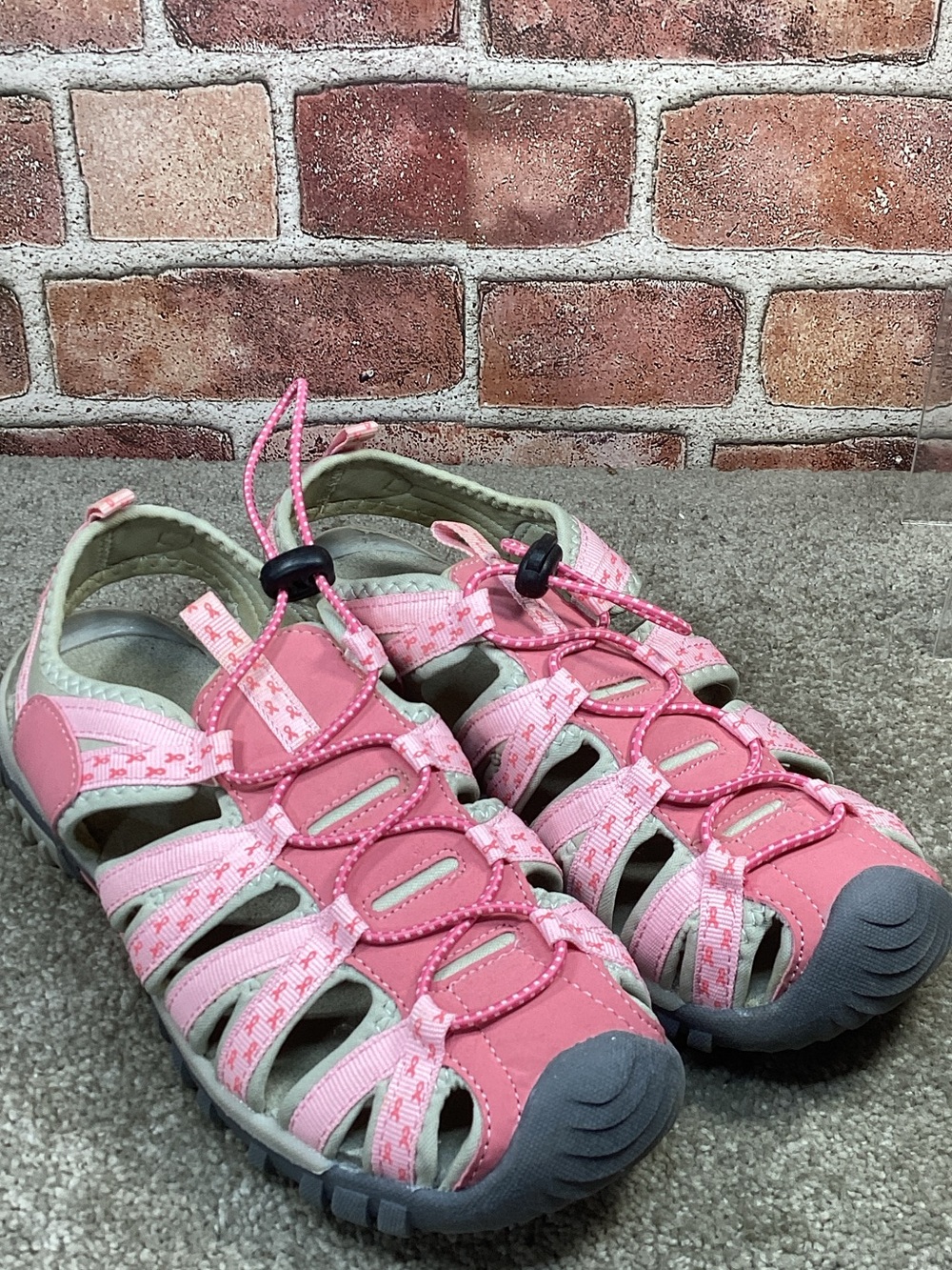 Path To Pink women’s pink sport  sandals size 8